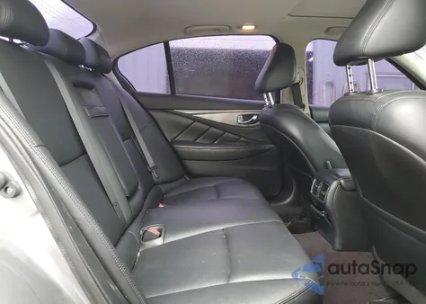 2014 Infiniti Q50 Base z USA, uszkodzony, nr VIN JN1BV7AP8EM686953